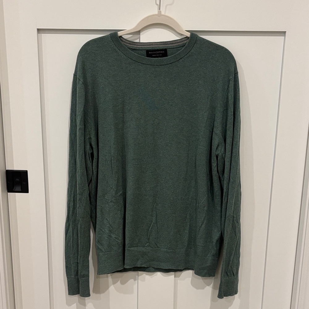 Banana Republic Forest Green Crew Sweater